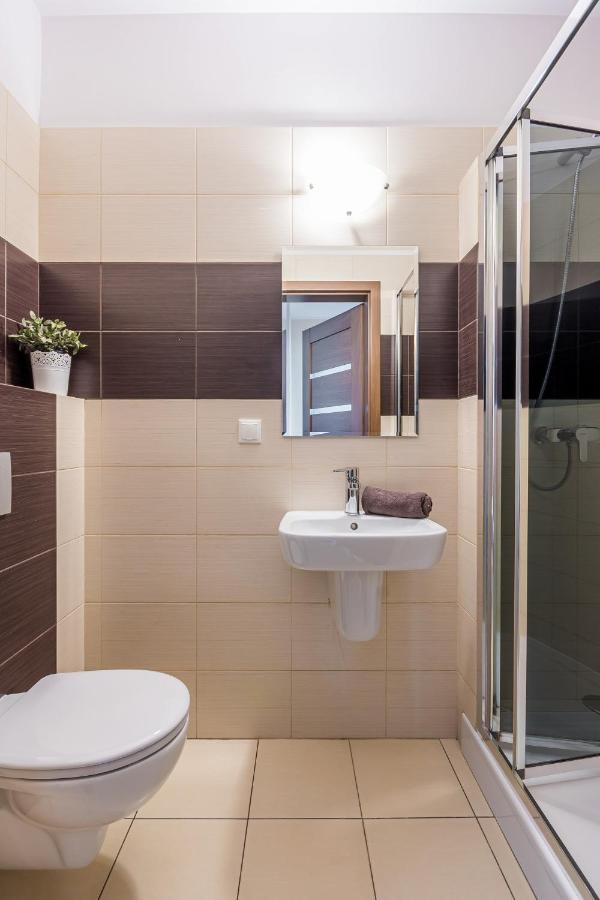 One-Bedroom Standard Apartment