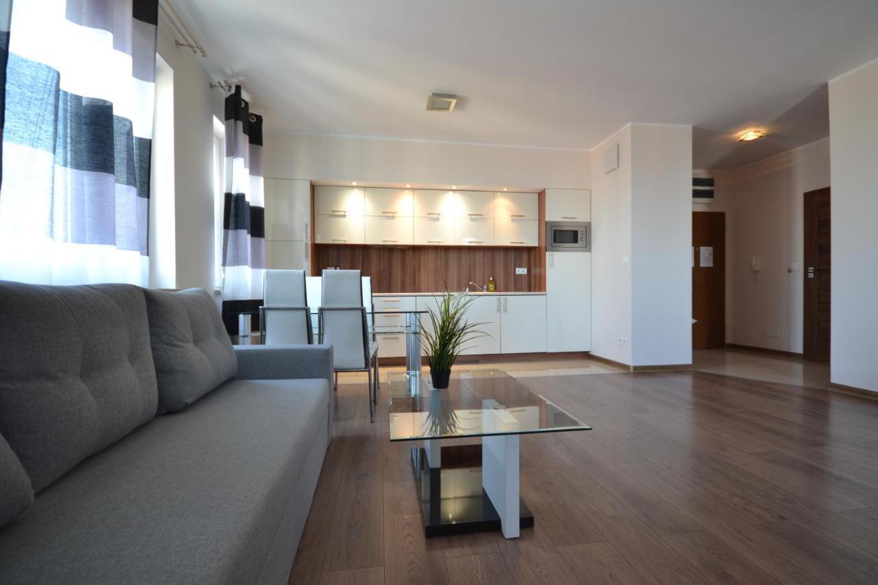 One-Bedroom Standard Apartment