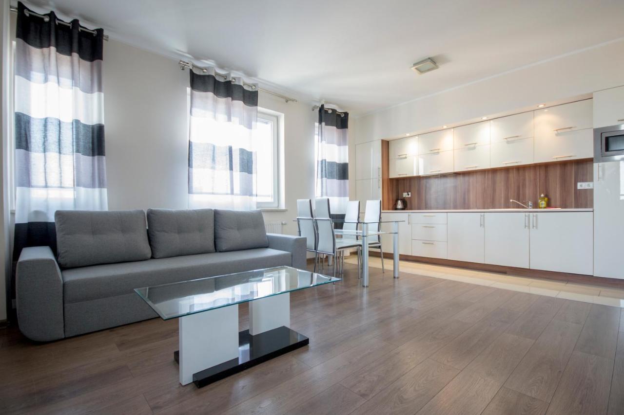 One-Bedroom Standard Apartment