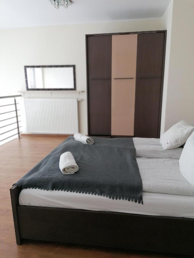 Apartment Split Level