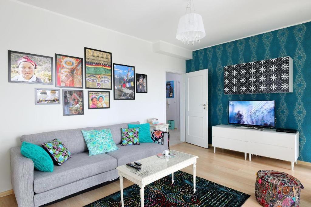 One-Bedroom Standard Apartment